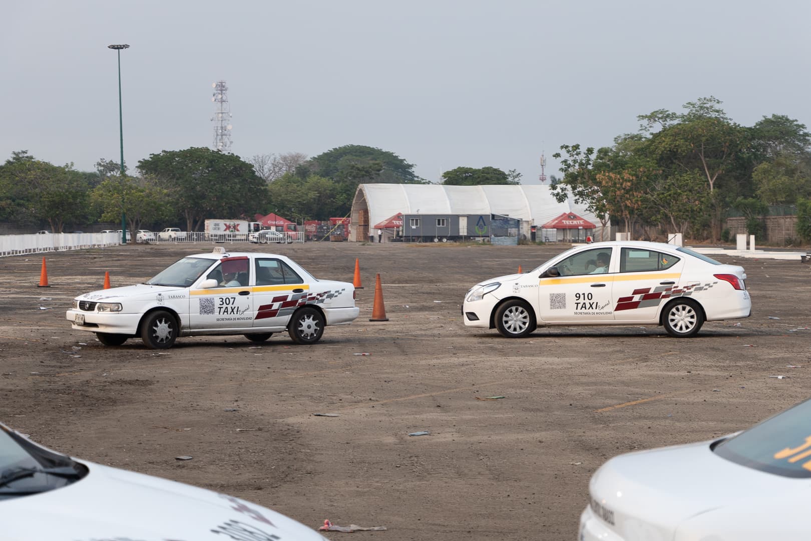 Choferes de taxis pagarán sus propias multas: Unión de Centro