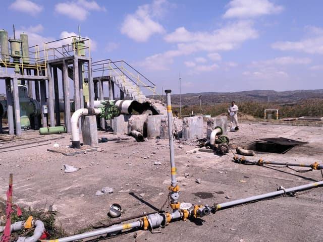 Explota ducto de Pemex en Oaxaca, tres muertos