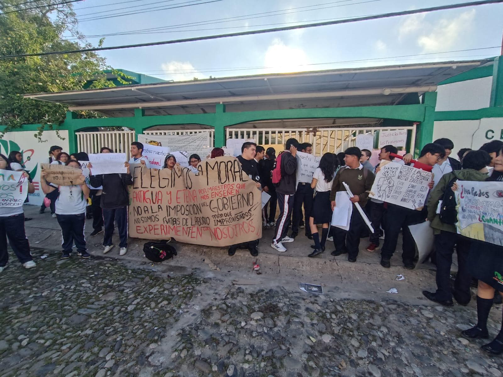 Intimida Ejército protesta estudiantil en Cecyte #7