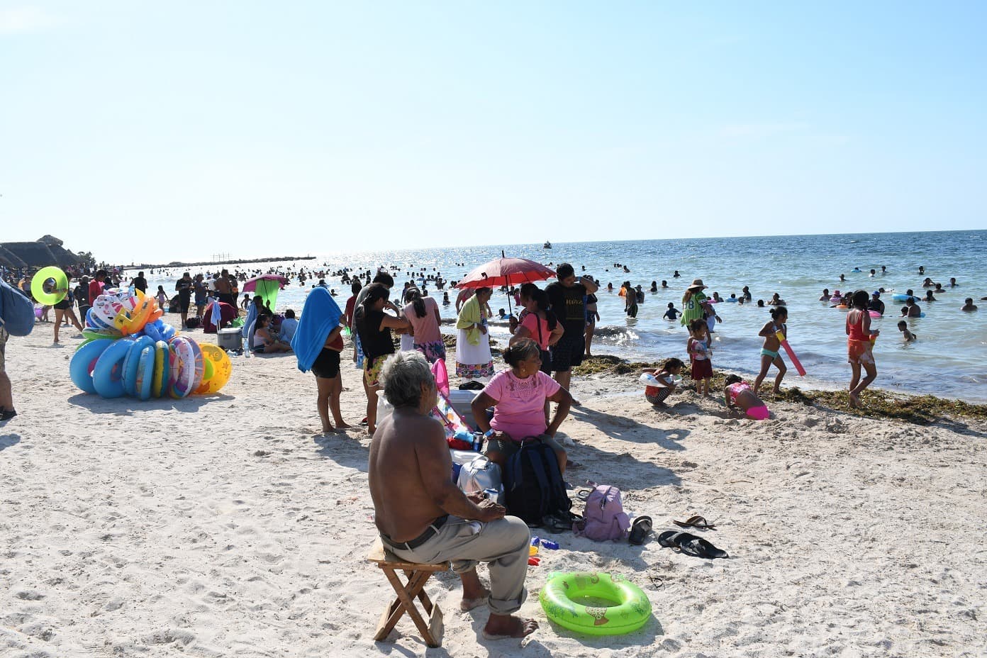 Abarrotan bañistas balneario inclusivo de Playa Bonita 