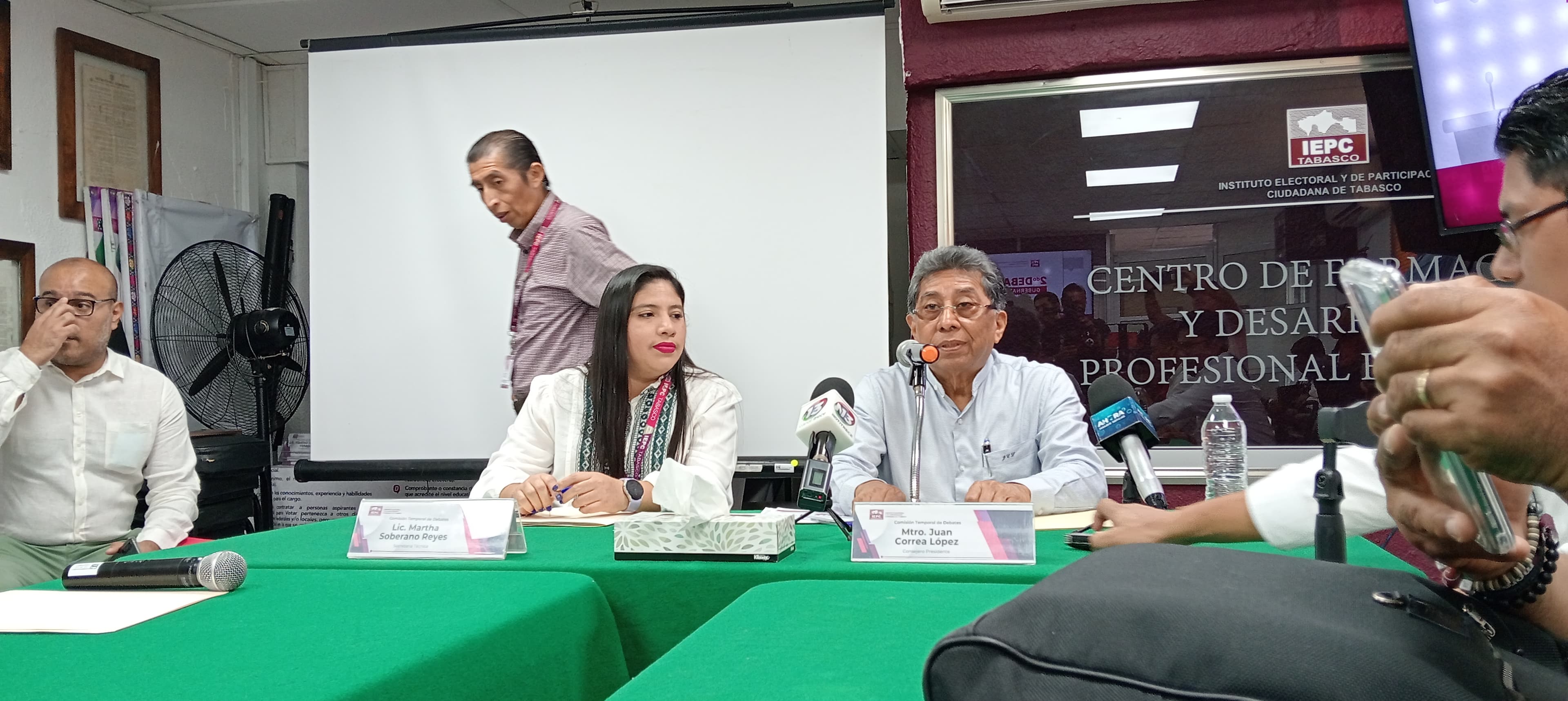 Todo listo para el segundo debate IEPCT