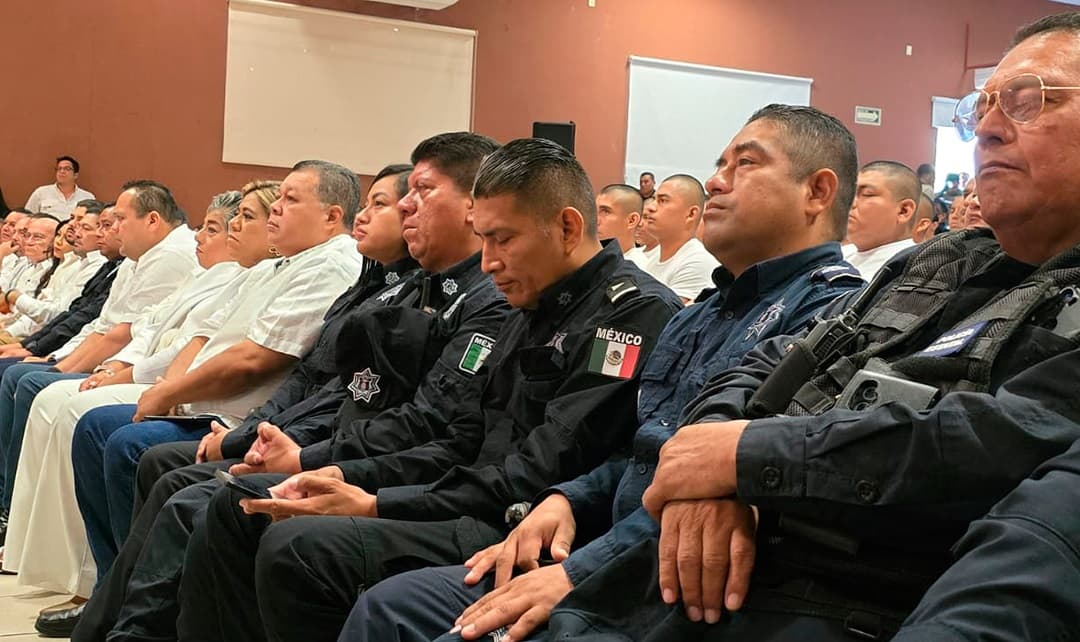 Achacan a Gobierno anterior rezago en acreditación de 4 mil policías