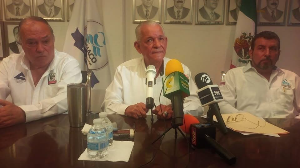 CANACO Veracruz no aprueba reducción de jornada laboral 