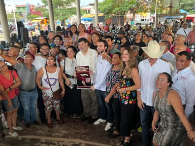 ImagenFracasa asamblea informativa de Morena en Villahermosa
