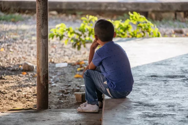 Van DIF y FGE contra la violencia infantil