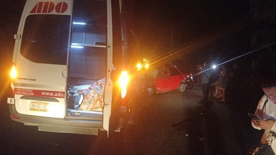 Fallecen 3 jóvenes en fatal accidente 