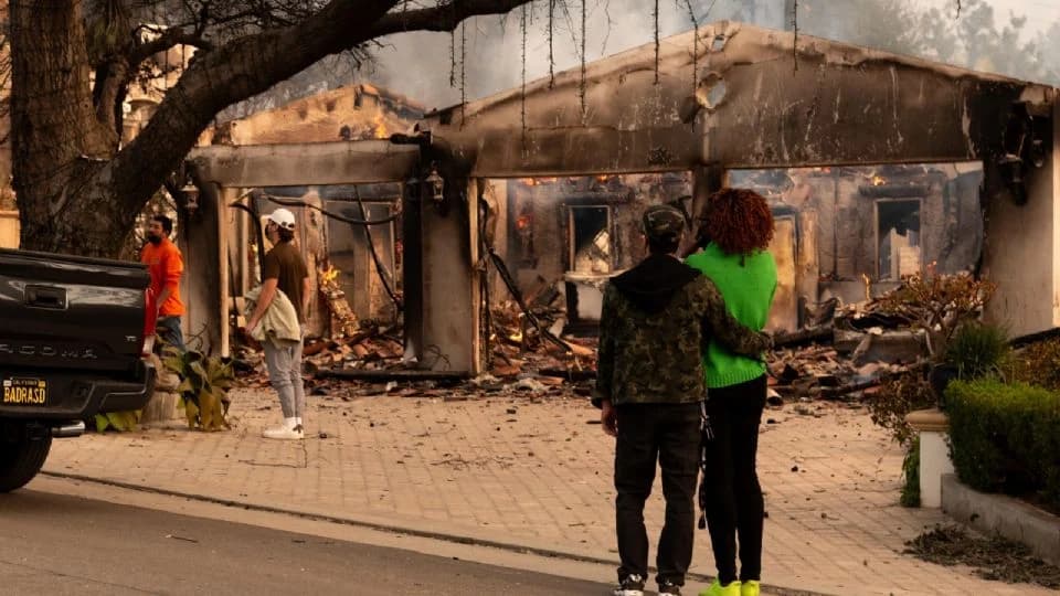 NFL y equipos donarán 5 mdd para afectados por incendios en Los Ángeles