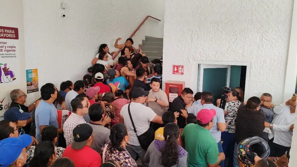 Deja reclamo de obras, 5 trabajadores de Centro lesionados 