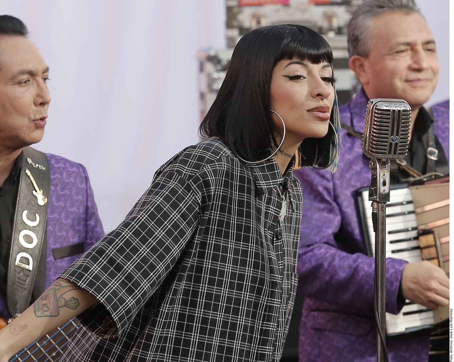 Desmiente Cazzu a Ángela Aguilar 