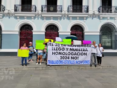 ImagenReclaman pago de homologación trabajadores estatales