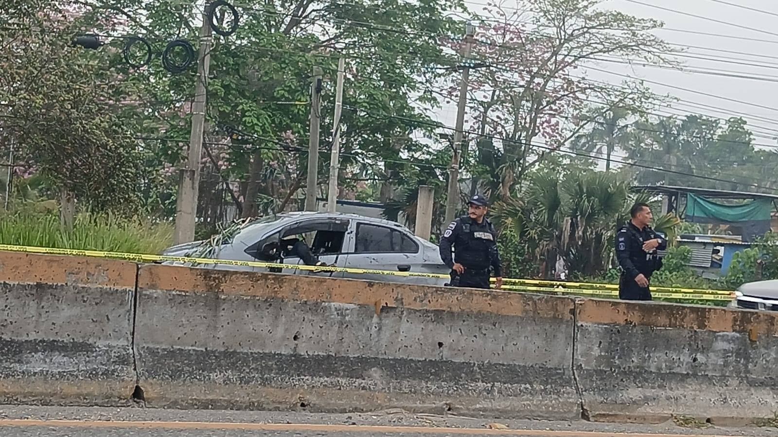 Muere joven tras salir de la carretera Villahermosa - Frontera 