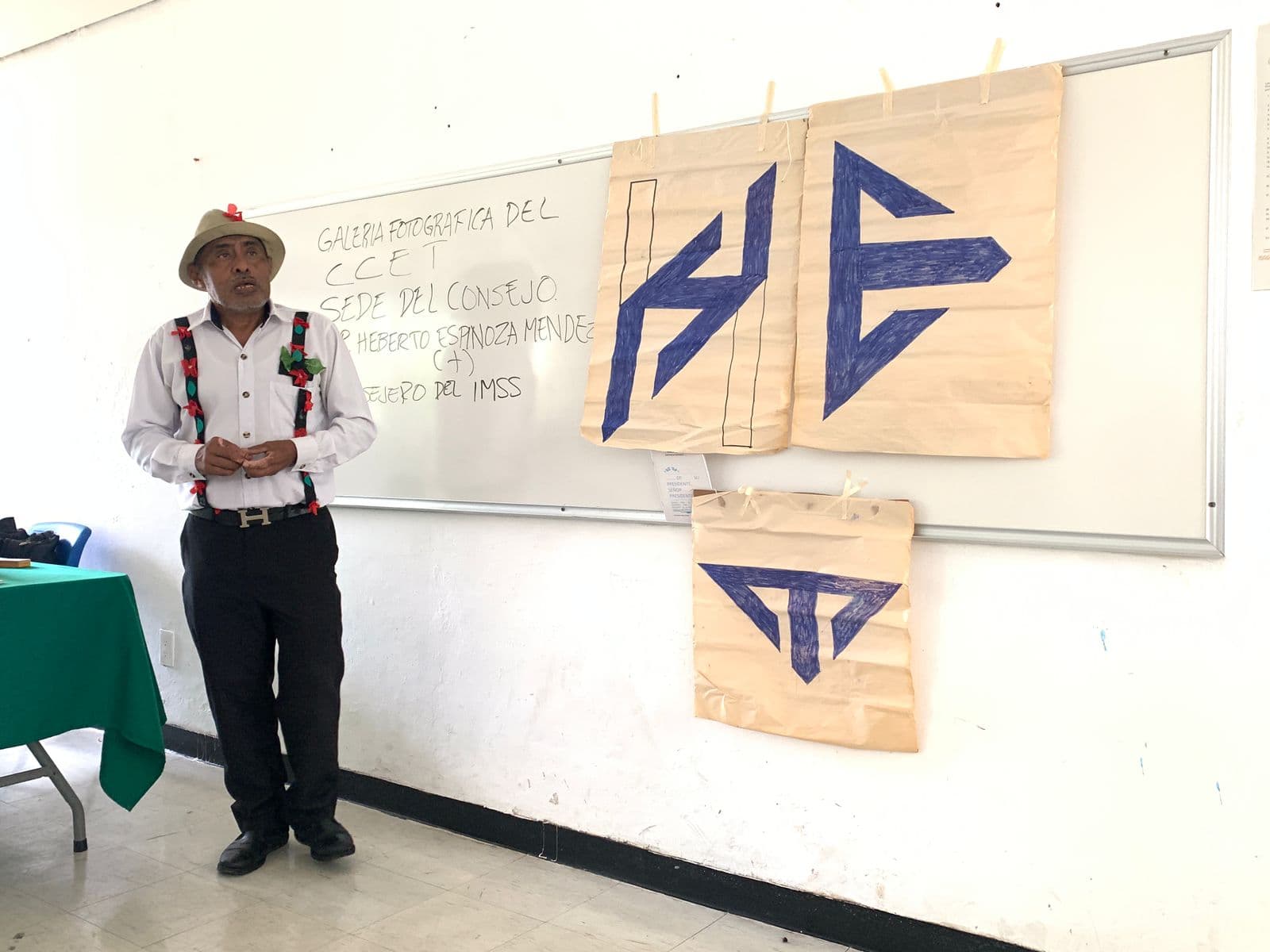 Proponen al CCET rescatar galería de expresidentes de México