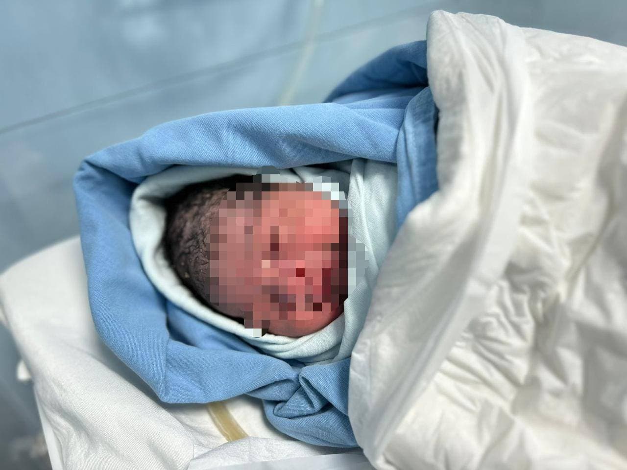 ¡Fue una niña! Llega primer bebé de 2025 en Veracruz