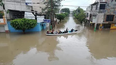 41 muertos, 27 desaparecidos por lluvias en México 