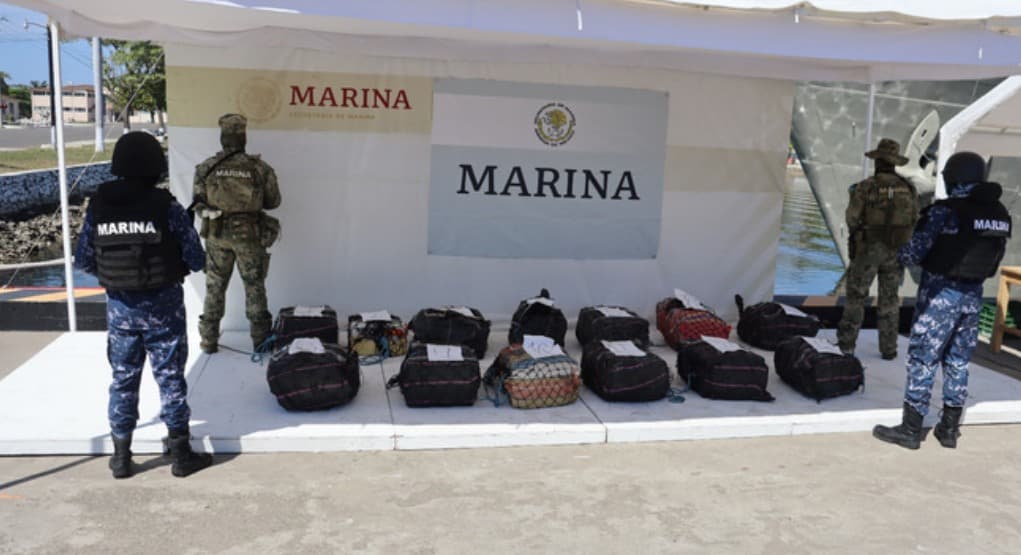 Marina decomisa más de 500 kilos de coca 