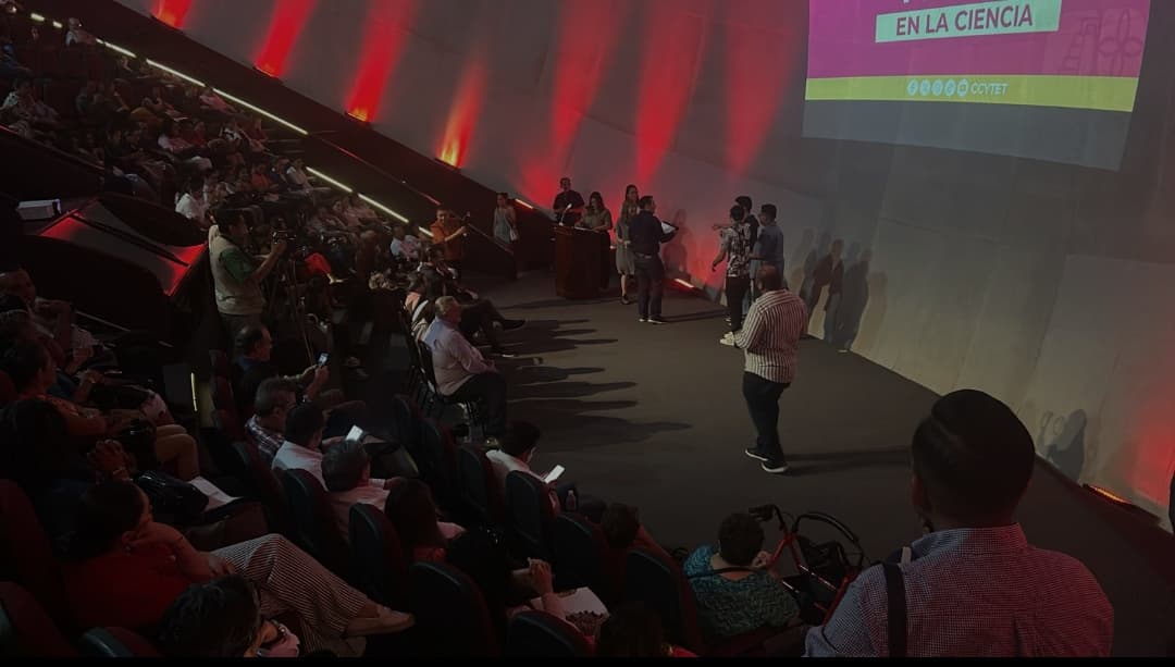 Presentan convocatoria de beca STEM en el Planetario