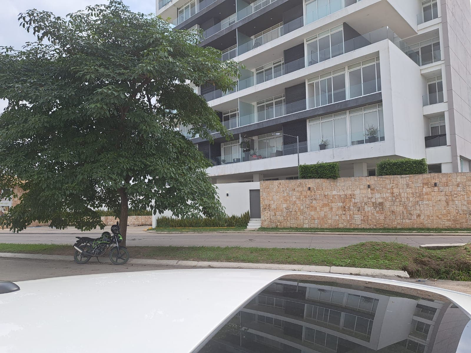 Denuncia comerciante fraude y amenazas 