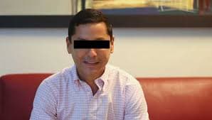 Inhabilitan a Eliseo Fernández