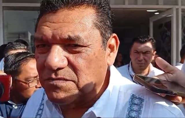 Evade May confirmar rumores de nueva titular de Finanzas 