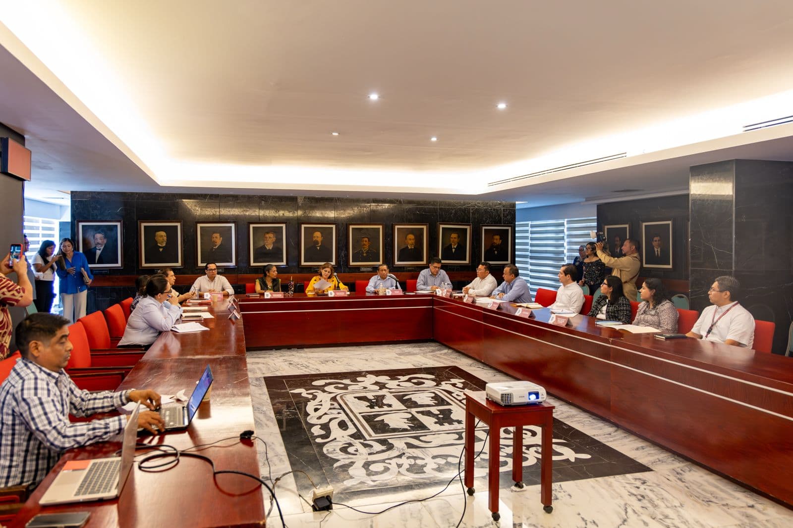 Reinstalan mesa agraria, buscan justicia a campesinos