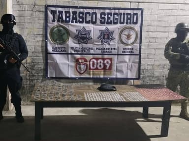ImagenFuerzas especiales detienen a mujer con presuntas dosis de droga