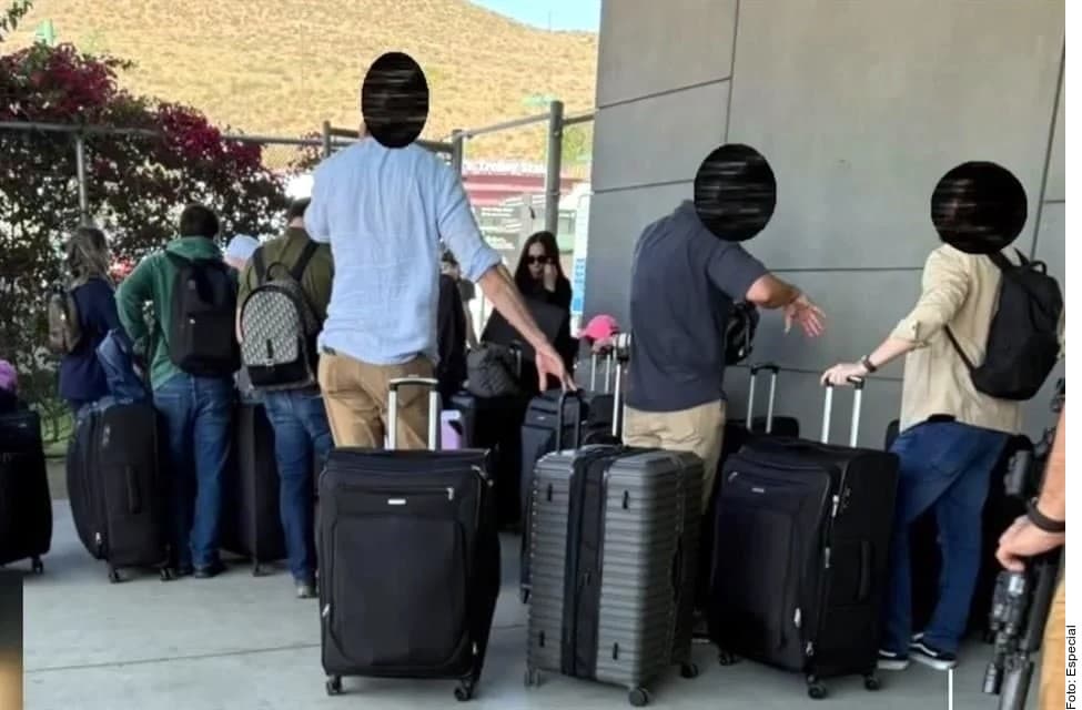 Se entrega la 'chapiza' al FBI en California 