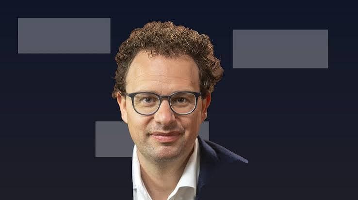 Alertan de dominación mundial de Inteligencia Artificial 