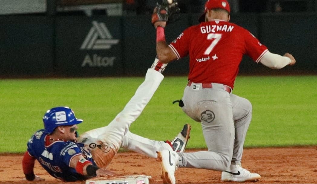 Empatan Olmecas la Serie del Rey 