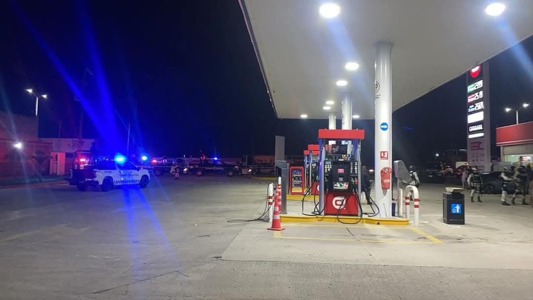 Ataca Barredora a tres personas en gasolinera 