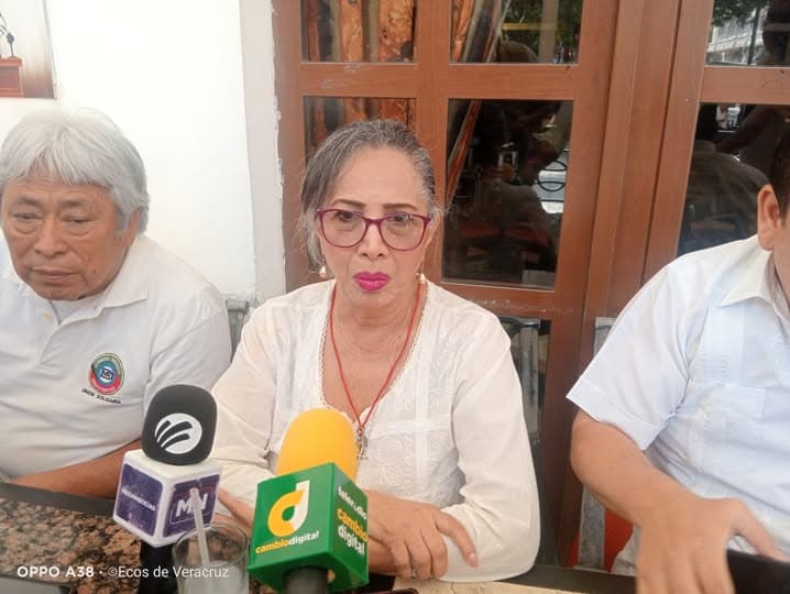 Organizaciones civiles exigen cambien empresa de agua en Veracruz