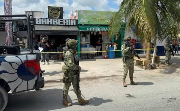 Por deuda, acribillan goteros a dueño de taller en Cancún