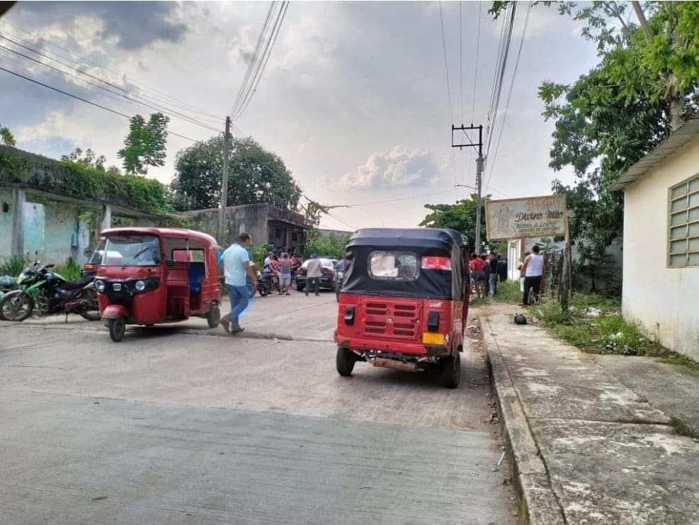 Masacran a 5 en cantina clandestina