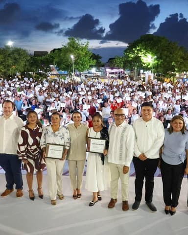 ImagenRinden protesta a 316 comités vecinales en Cancún