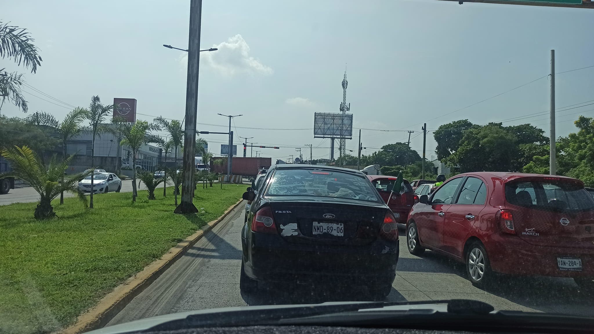 Circulan 20 mil vehículos con placas vencidas en Veracruz 