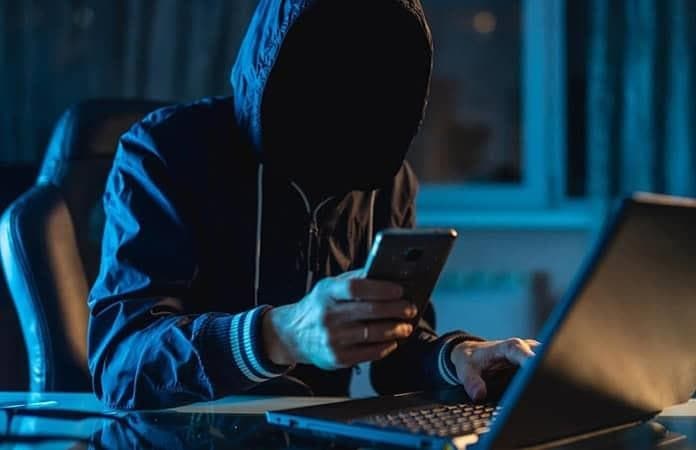 Alertan por red de defraudadores cibernéticos