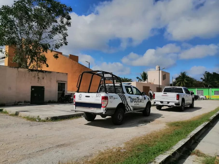 Aseguran en Campeche camioneta robada en Tabasco