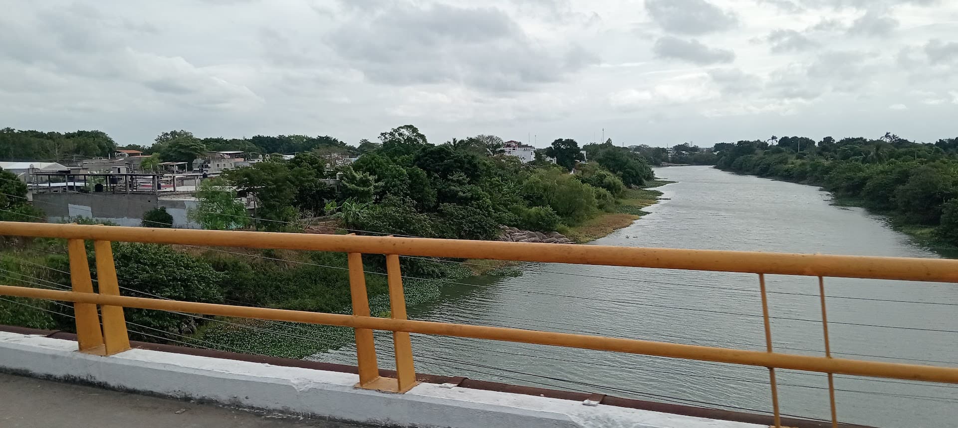 Persisten lluvias en Tabasco