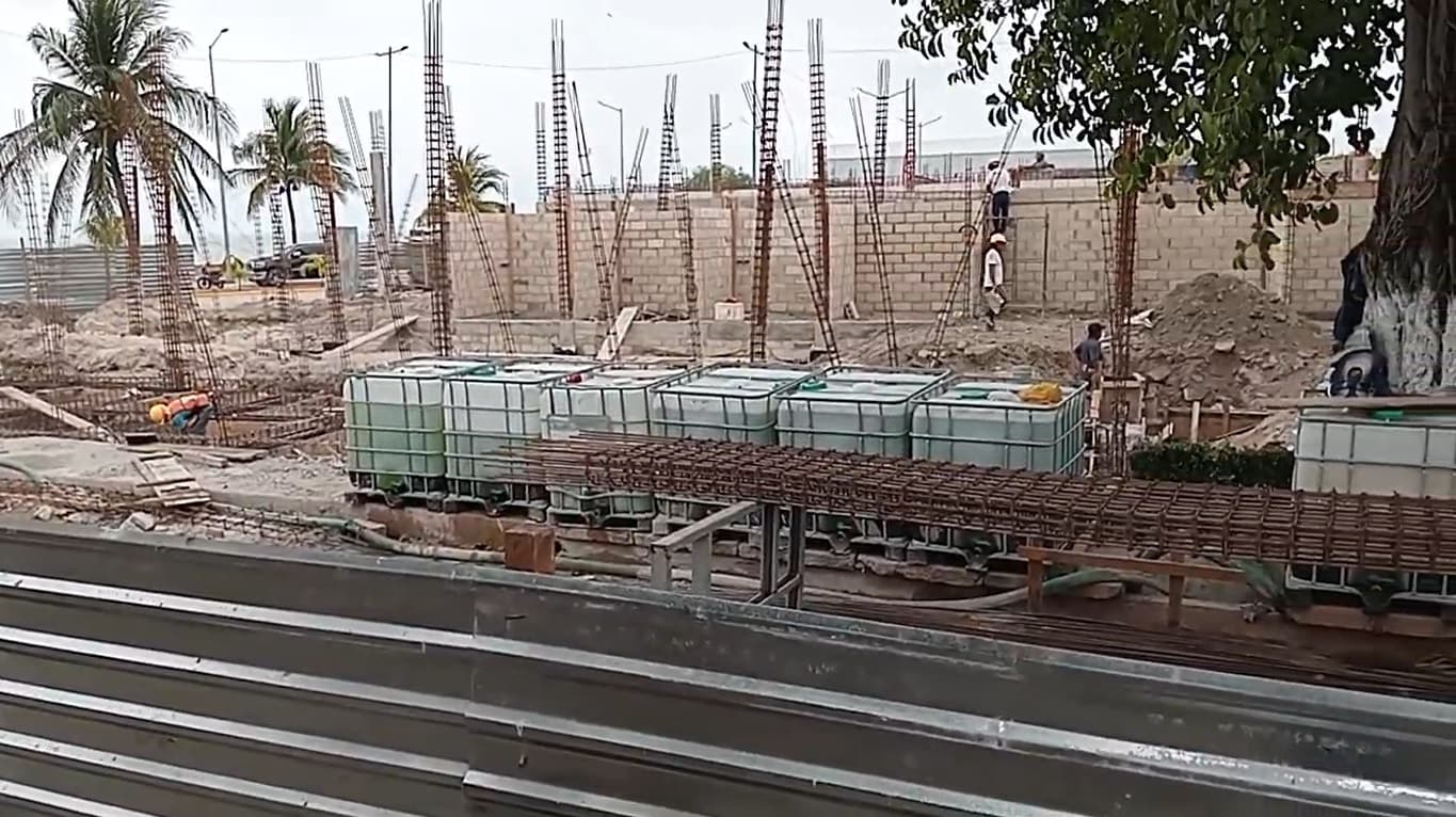 A siete años del incendio, siguen sin mercado en Carmen 