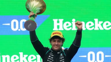 ImagenKimi Antonelli de 19 años gana su primera carrera en F1