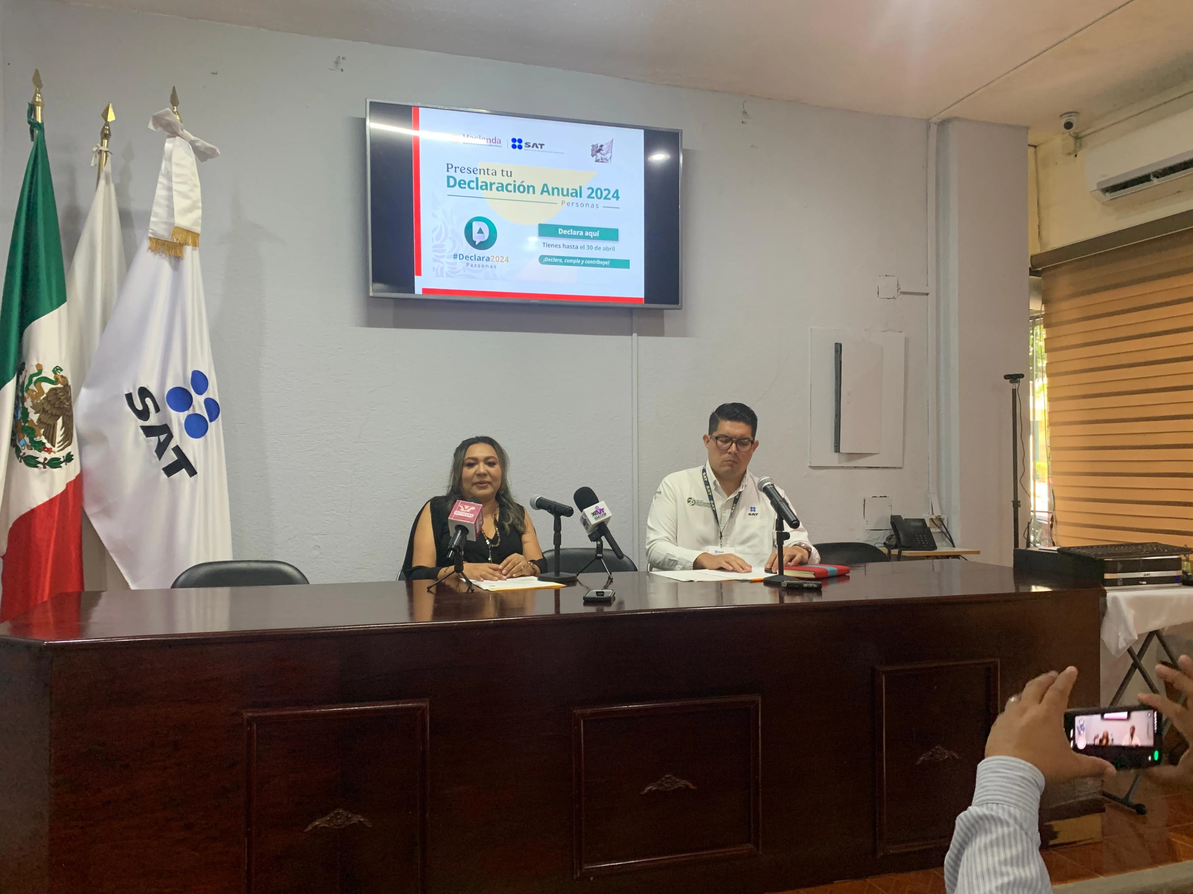 Amplía SAT horarios para declaración anual