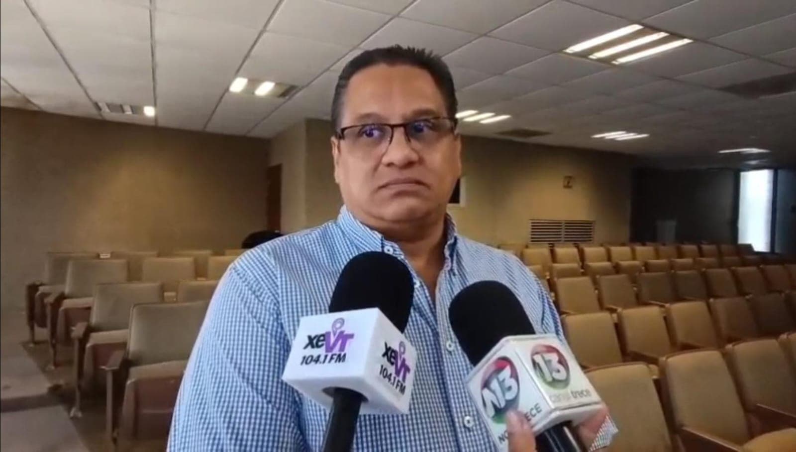 Falta de estacionamiento ahuyenta a restaurantes del malecón 