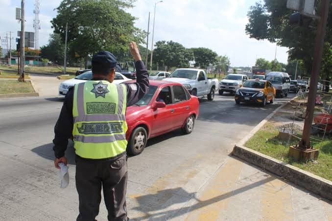 Agilizarán más de 100 elementos viales Feria Tabasco 