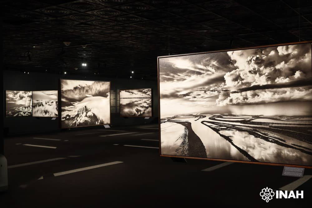 “Amazônia”, muestra de Sebastião Salgado, sigue exhibiéndose con éxito en Museo de Antropología
