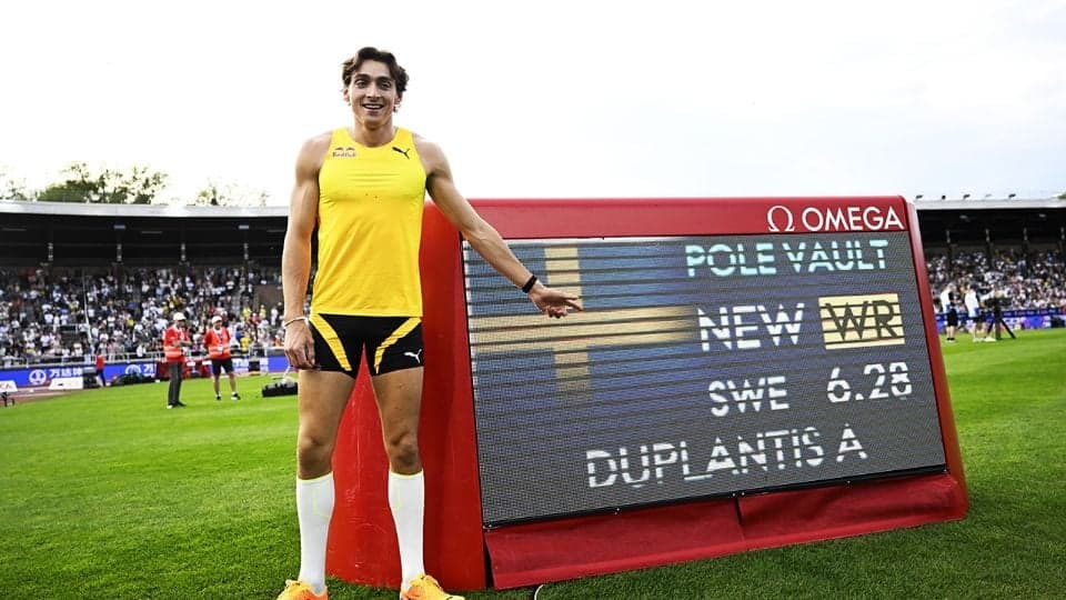Duplantis vuelve a romper récord mundial de salto con pértiga