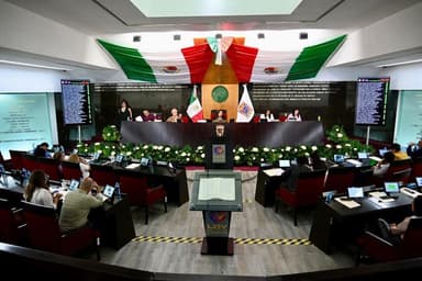 ImagenDiputados campechanos son los más flojos 