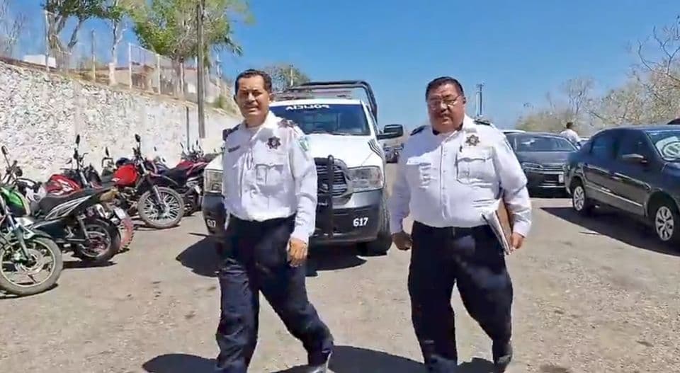 Tensión entre policías disidentes