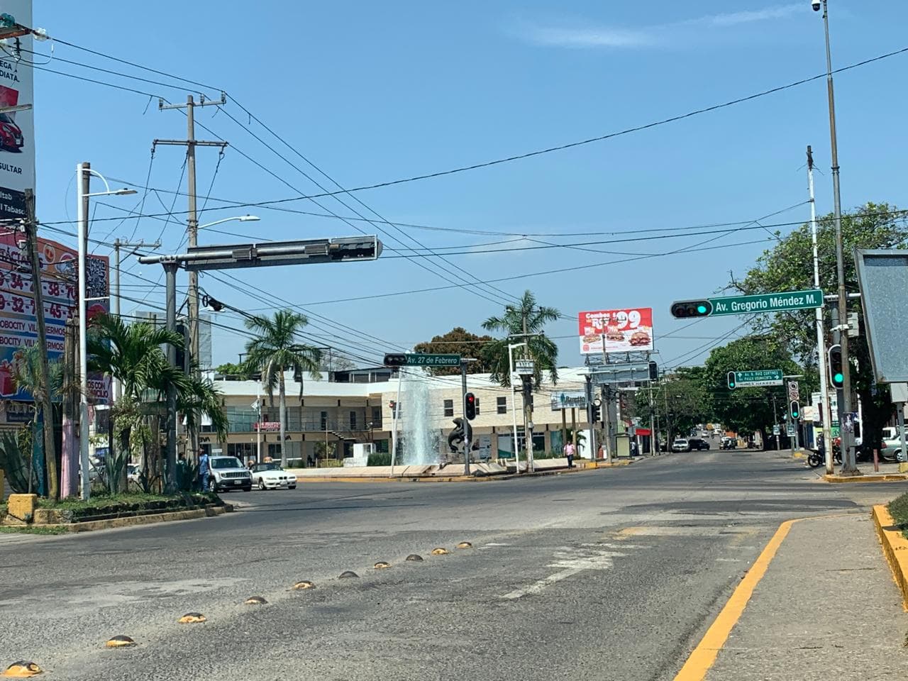 ¡Se vacían calles y plazas de Villahermosa!