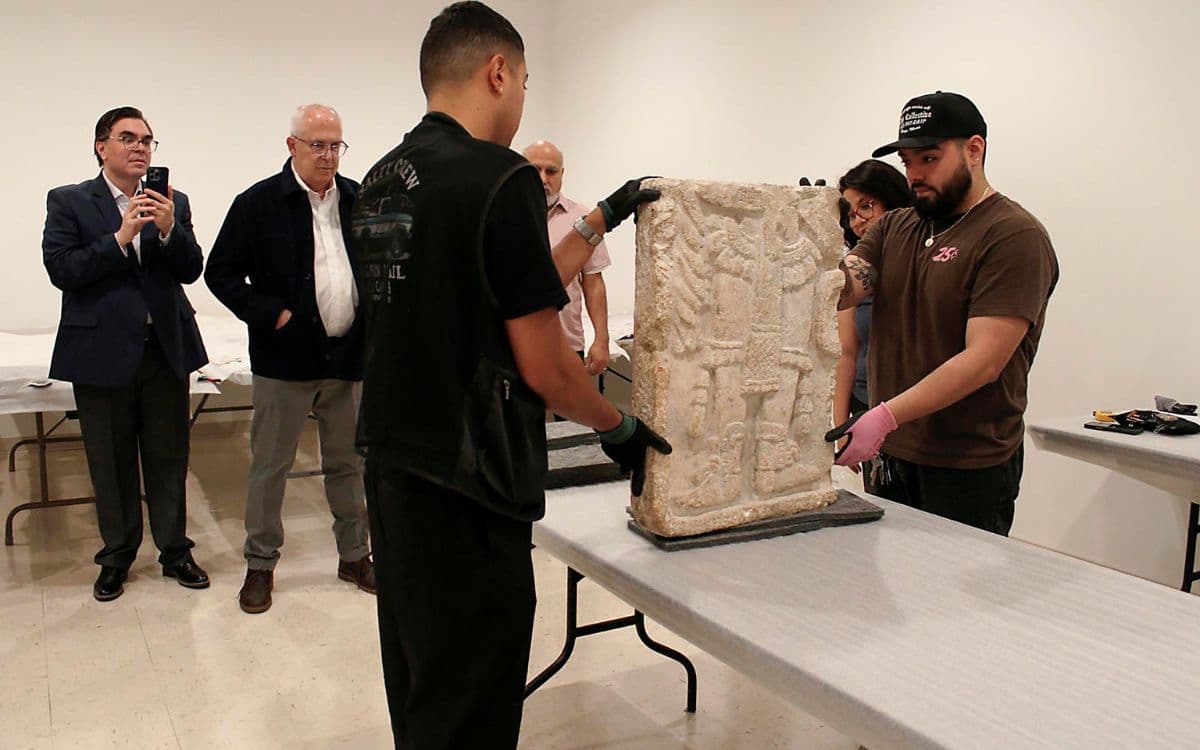 México recupera fragmento de panel maya de 1000 años de antigüedad