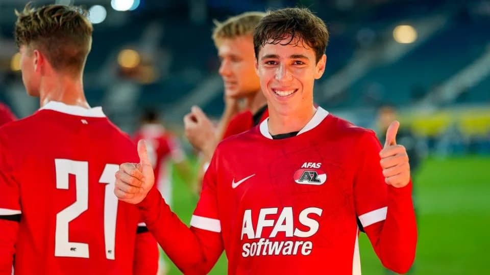Mexicano Mateo Chávez anota y da victoria al AZ Alkmaar en su primer duelo