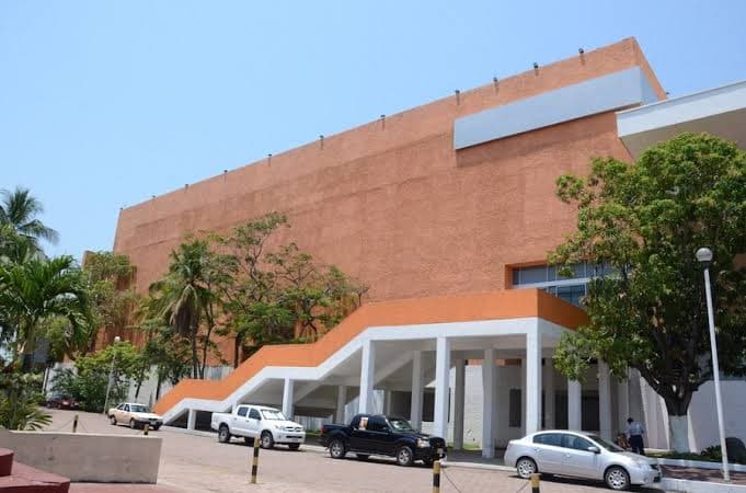 Niega SOTOP daños en el Convenciones 